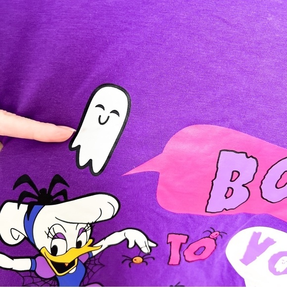 NWT Disney Minnie Daisy Halloween BOO TO YOU Purple T-Shirt Women's size 2X - Picture 6 of 8